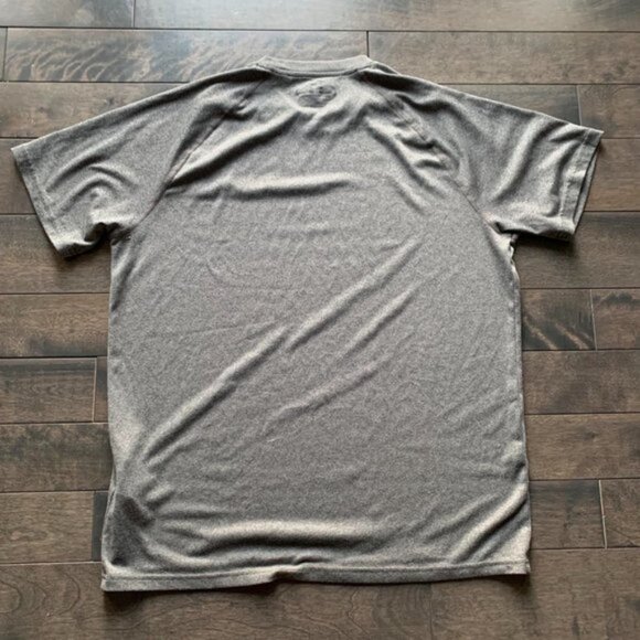 Men's Under Armour Heat Gear Workout Tee - Picture 2 of 2